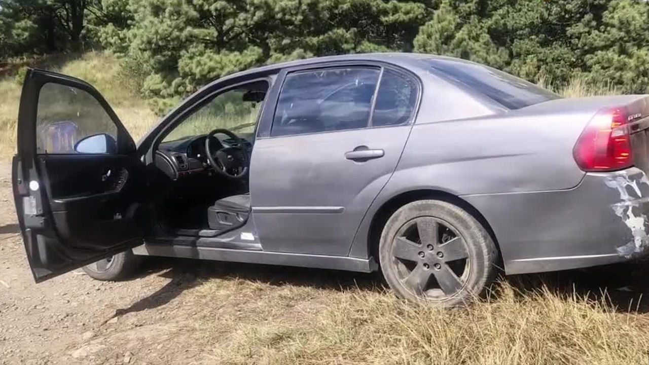 Dos transportistas fueron rescatados tras ser privados de su libertad para robarles una unidad de carga en Tenango del Valle.