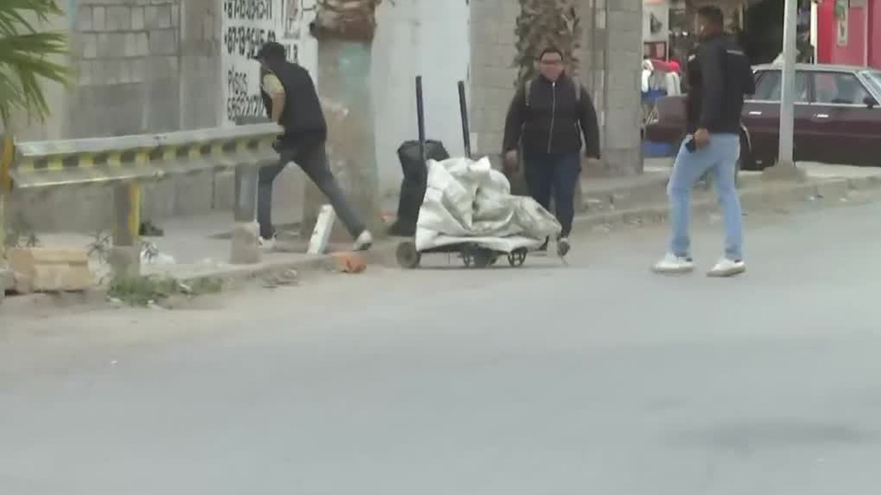 La problemática de los tiraderos clandestinos de basura persiste en el municipio de Torreón.
