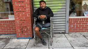 Víctor García, hombre con discapacidad en Monterrey