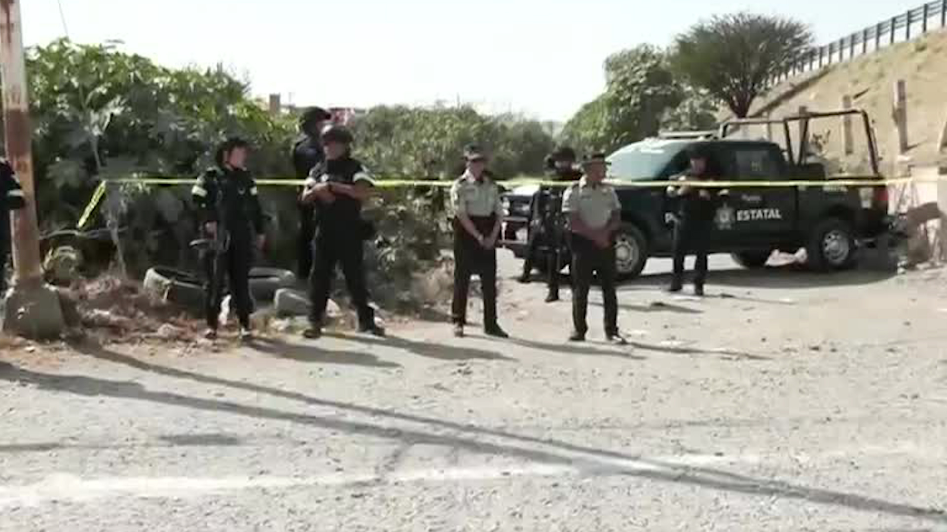 En un camino de terracería, vecinos de la zona habitacional Portal San Pablo reportaron a las autoridades el hallazgo.