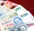 Imagen de dinero mexicano.