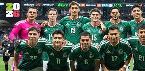 Jugadores de la Selección Mexicana antes de jugar el partido amistoso ante Colombia.