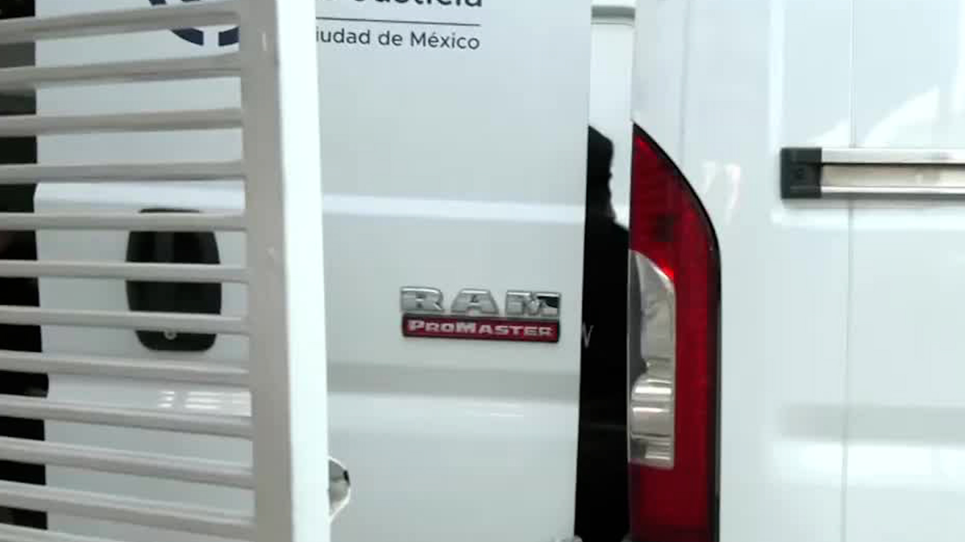 Una persona fue localizada sin vida al interior de su departamento en la colonia Presidentes Ejidales.