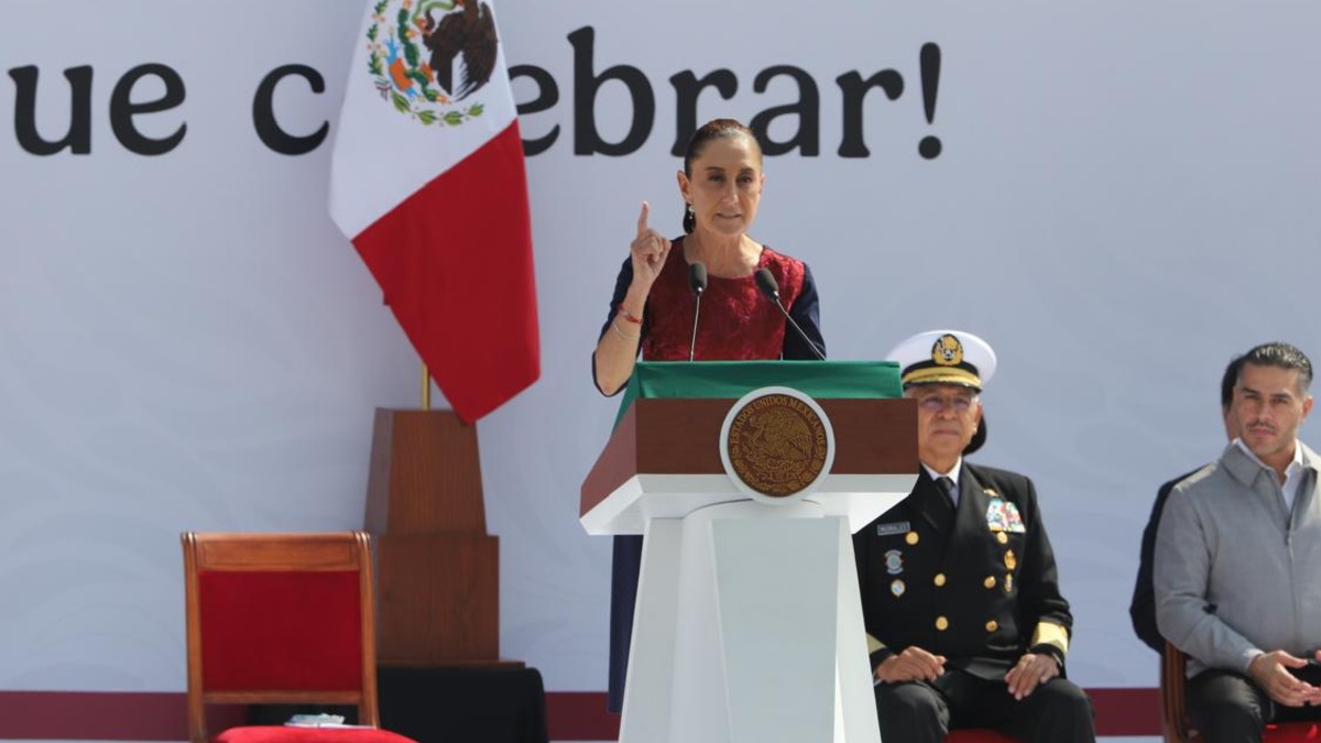 Sheinbaum brinda mensaje en el Zócalo por festejo de 7 años de la 4T