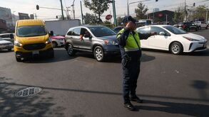 Autos circulando de acuerdo con el hoy no circula en edomex