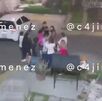 Itzel golpeada por familia de presuntos invasores en Ixtapaluca