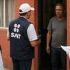 Personal del SAT visitando domicilios en CdMx