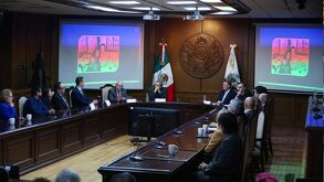 Figuras políticas de Nuevo León se reunen en homanje a Muaricio Fernández