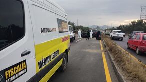 Accidente entre dos autos en la carretera Lechería-Texcoco en límites de Acolman y Ecatepec, Edomex