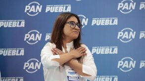 Gabriela Ruiz, durante la asamblea Municipal del PAN Puebla.