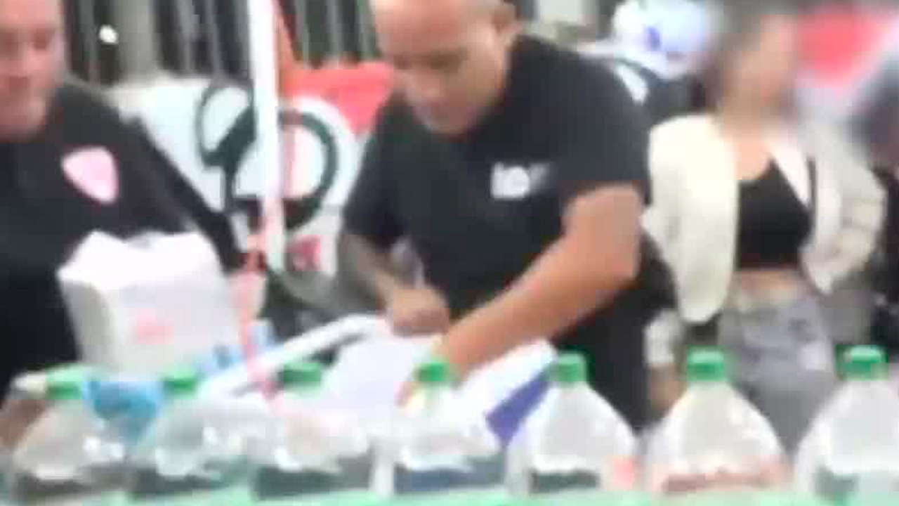 La SSC, en coordinación con la alcaldía Álvaro Obregón, realizó un operativo para retirar puestos informales de bebidas alcohólicas conocidos como 'chelerías'.