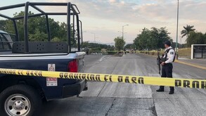 En un alarmante atentado, el subsecretario de Seguridad Pública de Colima fue agredido a balazos cuando se dirigía a su lugar de trabajo; se encuentra estable.