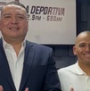 'Willie' González junto a Humberto Suazo en la cabina de RG La Deportiva la mañana del 25 de noviembre.