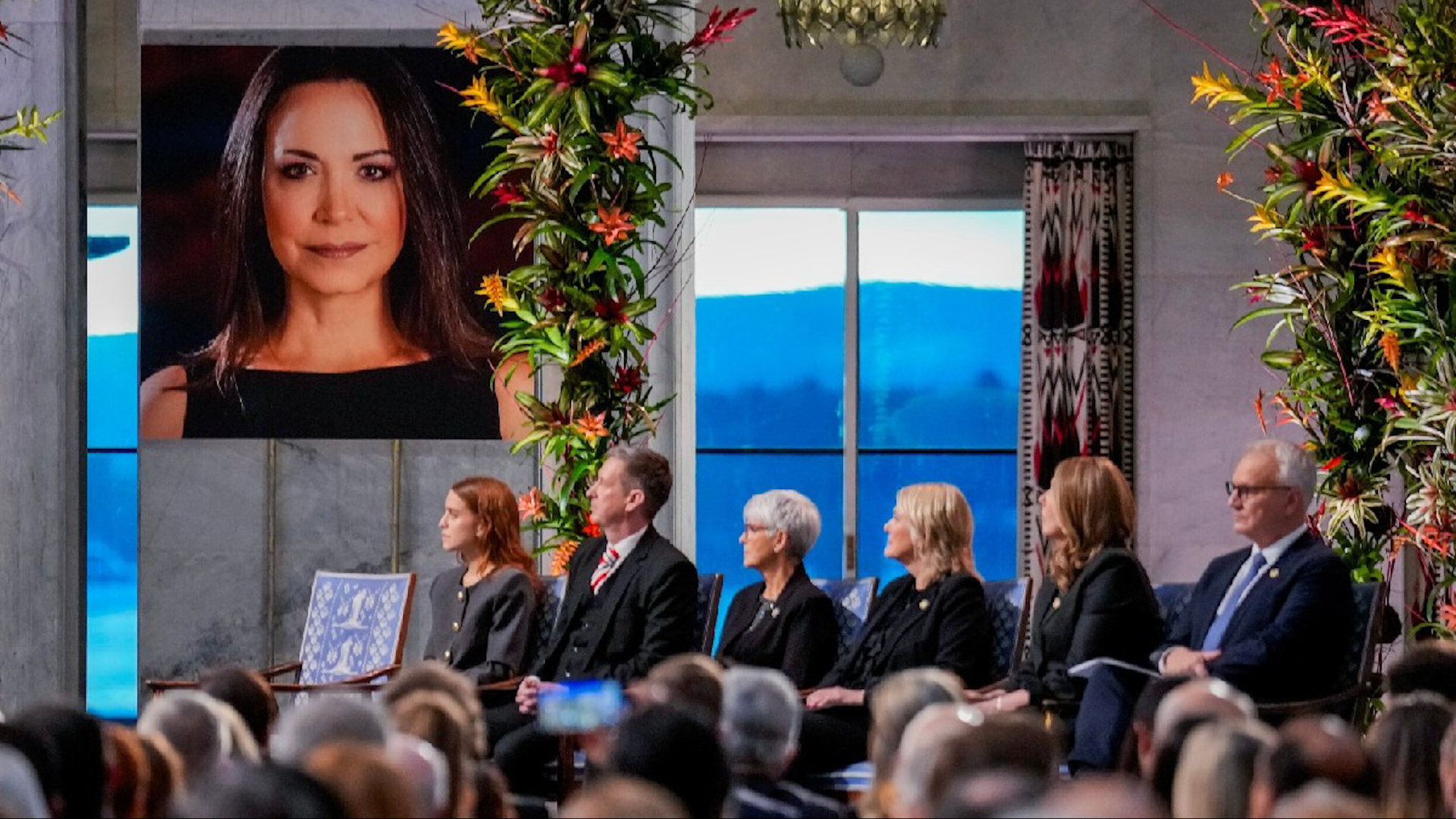 Ana Corina Sosa recibió en Oslo el Premio Nobel de la Paz en representación de su madre, María Corina Machado.