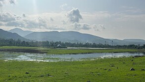 Tras varios años de sequía, la presa de Echeveste en León comienza a recuperar su vida gracias a las fuertes lluvias que ha azotado la ciudad.