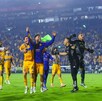 Tigres celebrando tras su pase a la final del Apertura 2025.