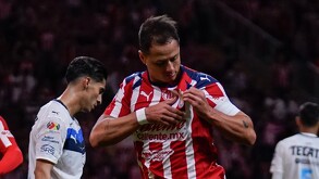 'Chicharito' Hernández celebrando el gol marcado a Monterrey en la última jornada del Apertura 2025.