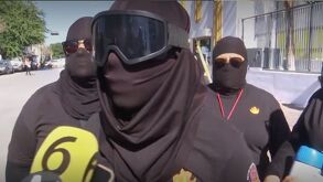 Colectivo Revolucionarias Laguna protestando por víctima de abuso infantil