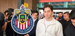 Brian Gutiérrez llegando a Guadalajara para reportar con Chivas de cara al Clausura 2026.