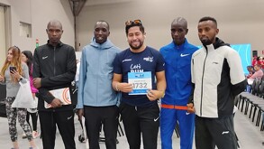 Competidores del Maratón Powerade Monterrey 2025