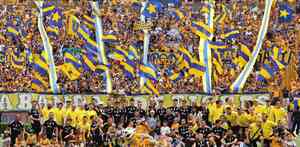 Afición de Tigres en el entrenamiento en el Universitario previo a la Final de 2023 contra Chivas.