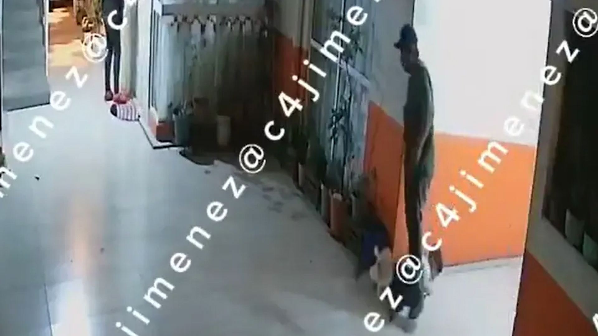 Familia del menor pide medidas de protección por parte de las autoridades.