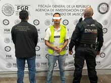 Luego de un operativo en conjunto, un presunto facturador es detenido en Tonalá por Metropol y FGR.