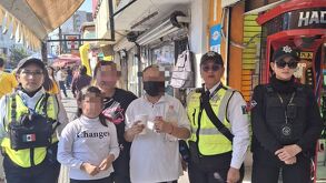 Policías de Monterrey encuentran a hermanas