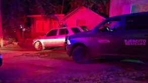 Varias personas se encontraban reunidas alrededor de una fogata cuando sujetos armados arribaron