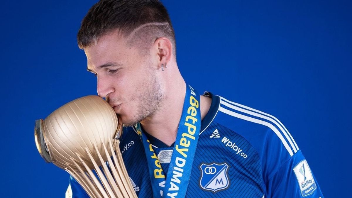 Juan Pablo Vargas, defensa central costarricense, que se unirá al club Puebla.