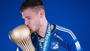 Juan Pablo Vargas, defensa central costarricense, que se unirá al club Puebla.