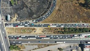 Vista aerea del tráfico en la Autopista México-Puebla.