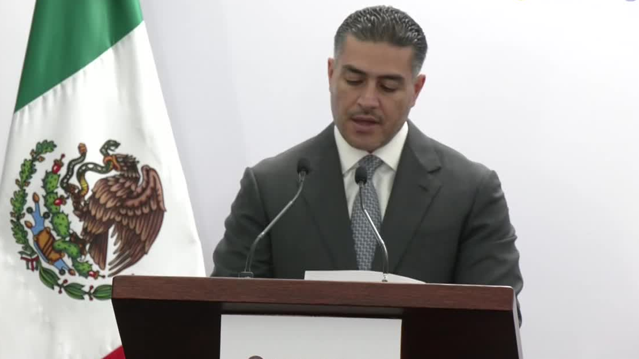 Autoridades federales y estatales detuvieron a Mario Iván González Tinajero, líder de una célula dedicada al robo de transporte de carga en Edomex e Hidalgo.