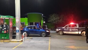 Gasolinera de San Pedro, Coahuila, donde un despachador fue golpeado y asaltado por unos sujetos.