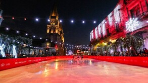 Guadalajara inaugura pista de hielo por el festival ilusionante 2025