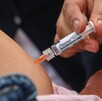 La vacuna para la influenza sirve para la 'super gripe' H3N2 en México.