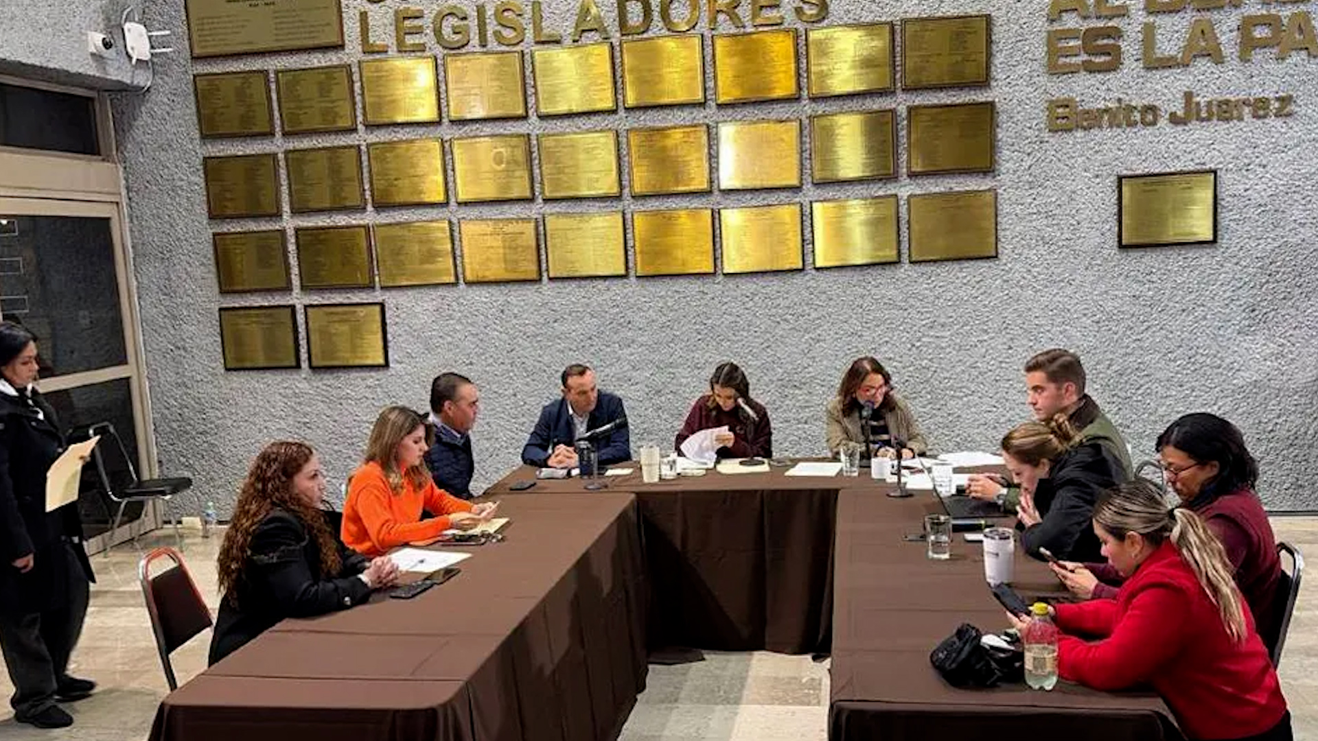 Las reformas a la Ley de ICV y expedición de licencias, así como la iniciativa de la Ley de Ingresos de los Municipios se discutirán en el Pleno.