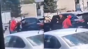 Aspectos del asalto a una persona en el Bulevar Atlixco de Puebla.