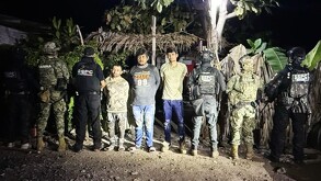 Tres presuntos extorsionadores de productores de limón fueron detenidos en Apatzingán, Michoacán.
