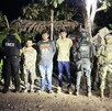 Tres presuntos extorsionadores de productores de limón fueron detenidos en Apatzingán, Michoacán.