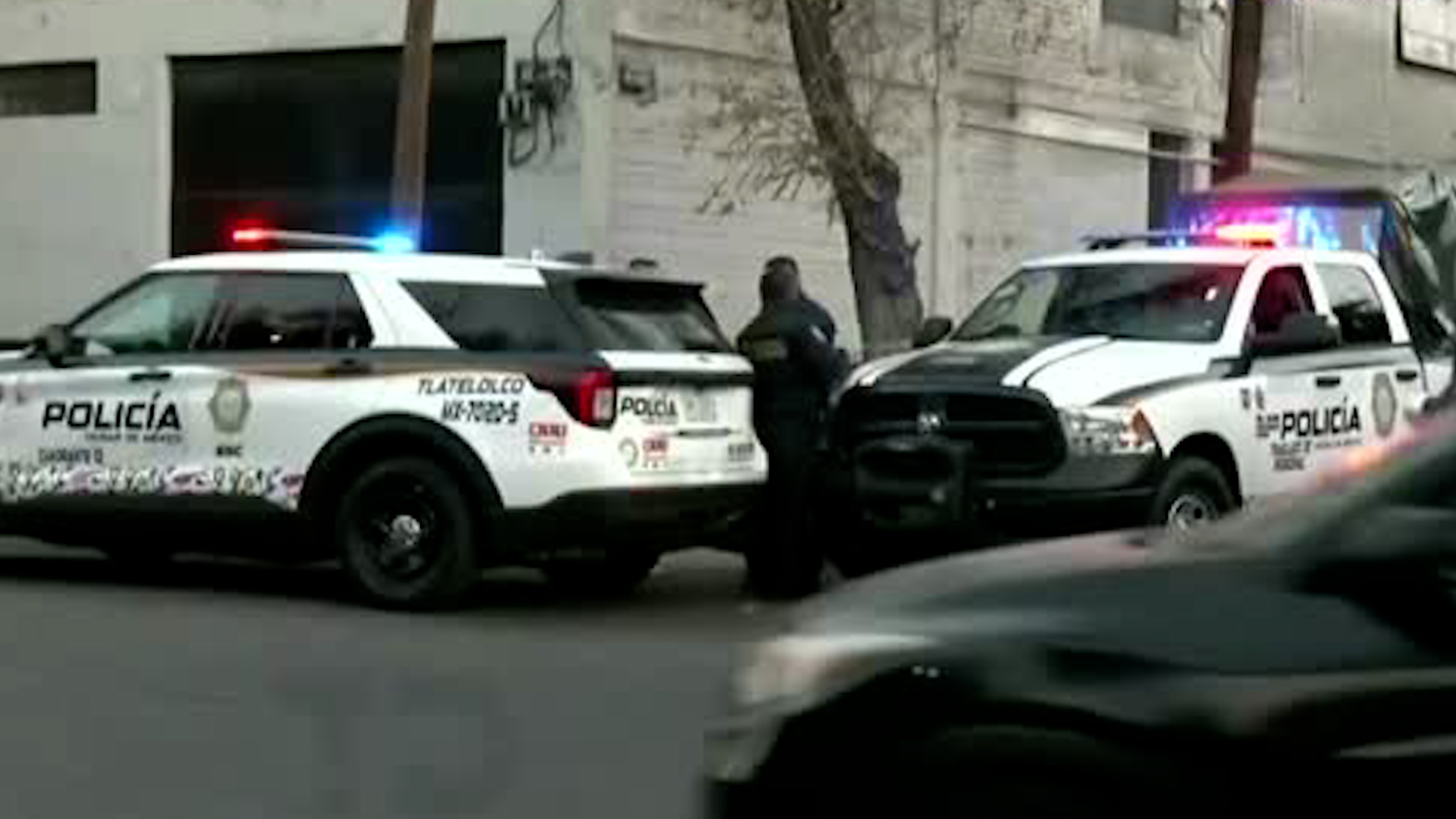 Policía pidió videos de cámaras de vigilancia de la zona para dar con los responsables del altercado.