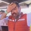 Presidente de Tlajomulco, Gerardo Quirino con la mano en la frente y expresión de asombro en el rostro tras perder el tren