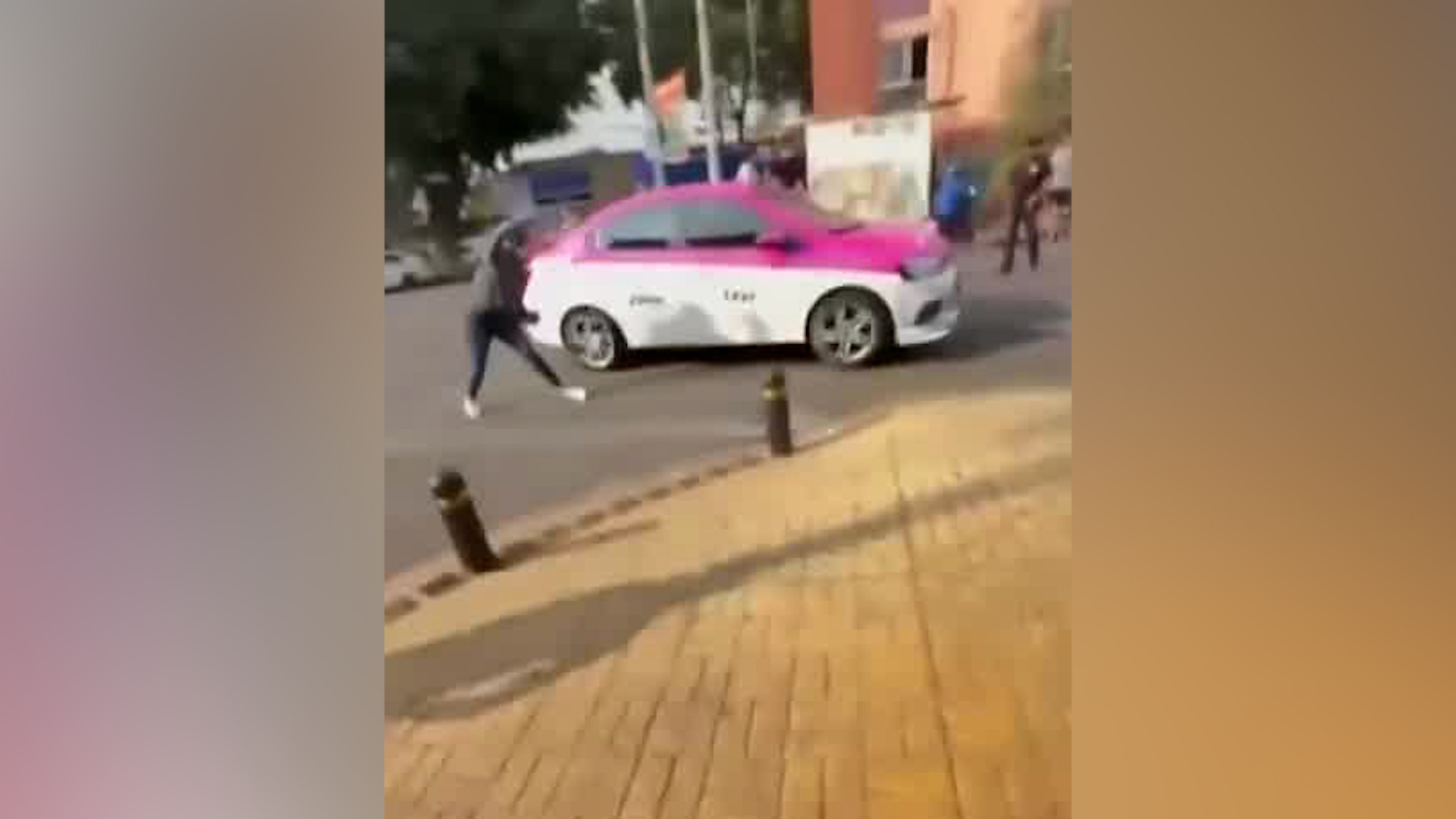 Luego de un atentado contra cuatro personas estas tuvieron que abandonar sus hogares por amenazas de muerte.