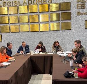 Buscan que todos los vehículos que circulan en el estado contribuyan al mantenimiento del espacio público