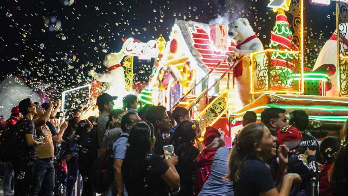 Asistentes en Caravana Coca-Cola