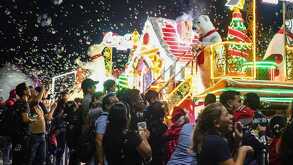 Asistentes en Caravana Coca-Cola