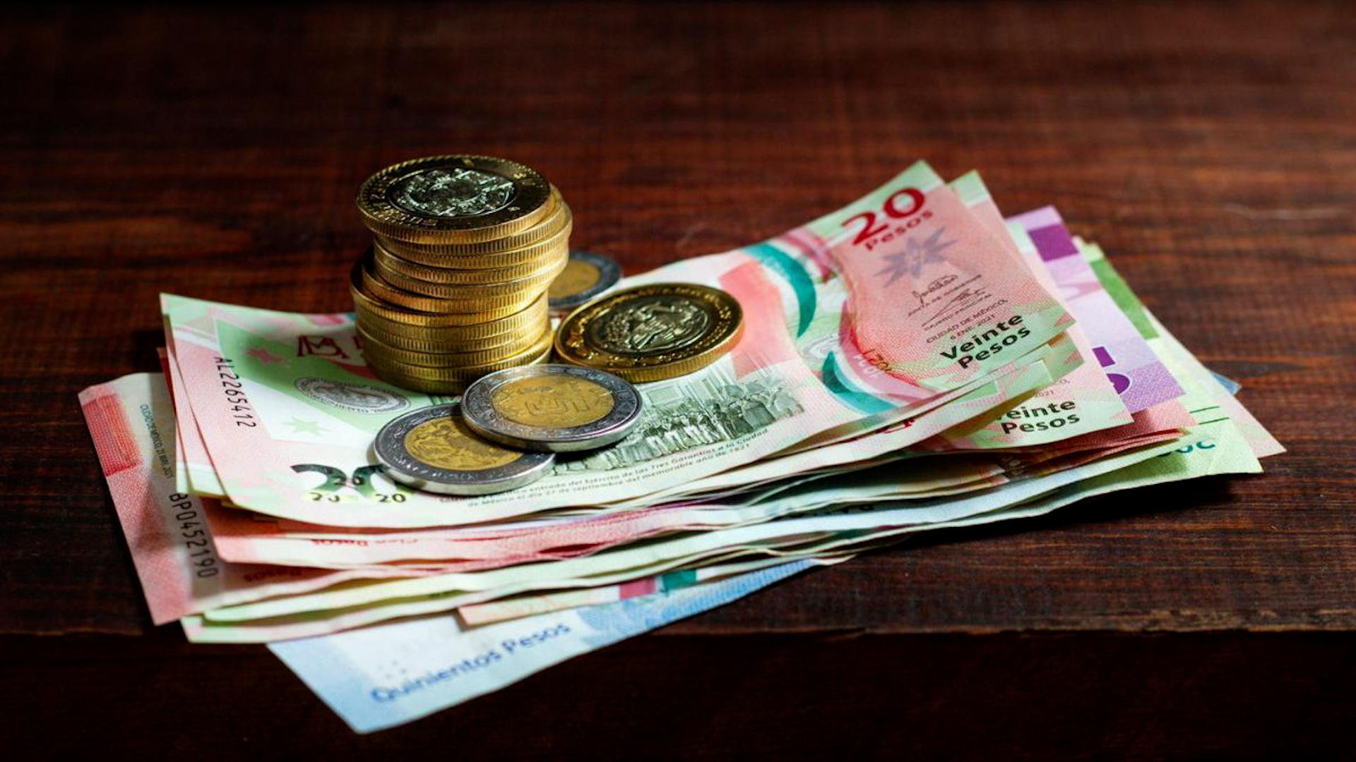 Esta prestación representa un ingreso extra, además de marcar el inicio de los preparativos y gastos de la temporada decembrina.