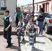 Niños haciendo simulacro de sismo en Oaxaca, México.