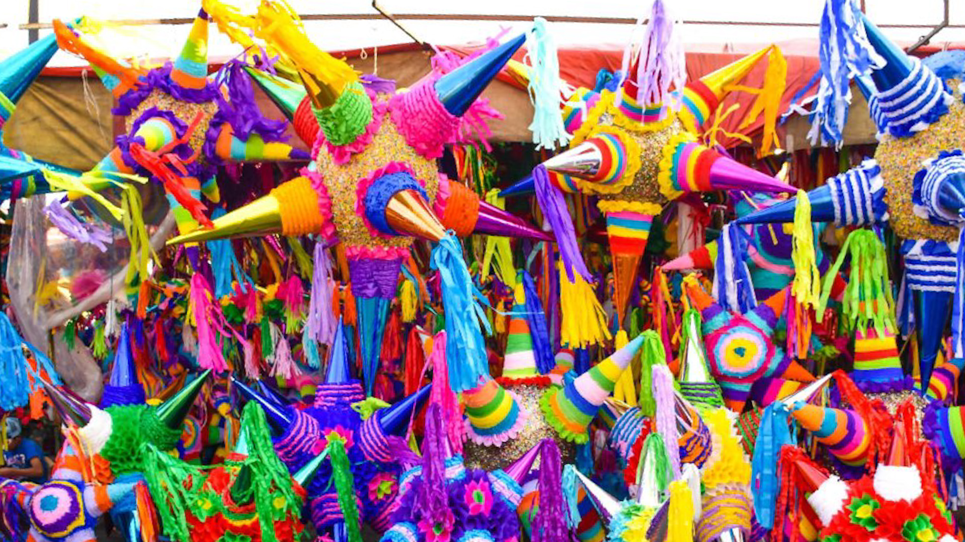 La temporada de posadas inició en CdMx y los vecinos de las alcaldías buscan los mejores precios para realizarlas.