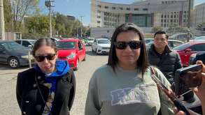 Familiares de víctimas de avionazo en Toluca